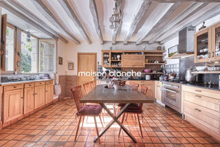  Maison à vendre 8 pièces 297 m²