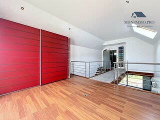 Maison à vendre 15 + pièces 263 m²
