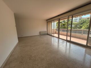  Appartement à louer 4 pièces 95 m²