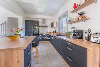  Maison à vendre 10 pièces 170 m²
