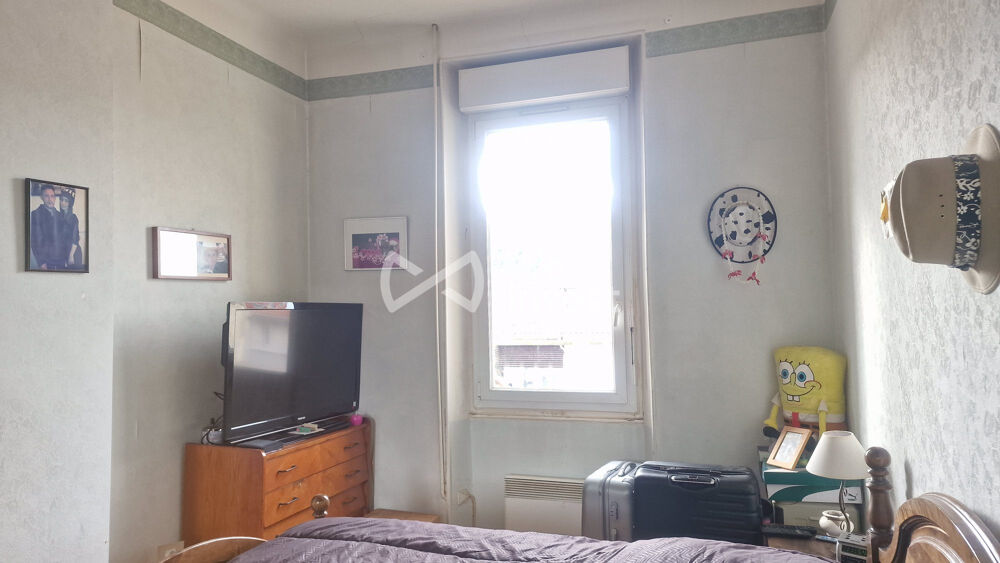 Appartement T3 centre village