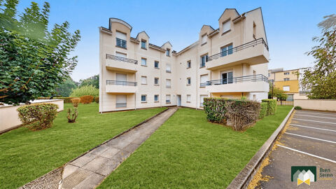   BEAU T2 EN DERNIER ETAGE - LEVES ! Appartement - 2 pièce(s) - 41 m²