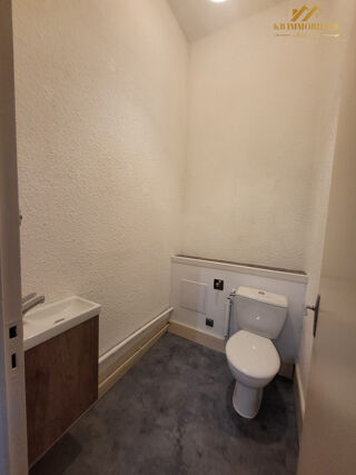  Appartement à louer 5 pièces 78 m²