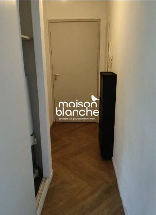  Appartement à louer 1 pièce 20 m²