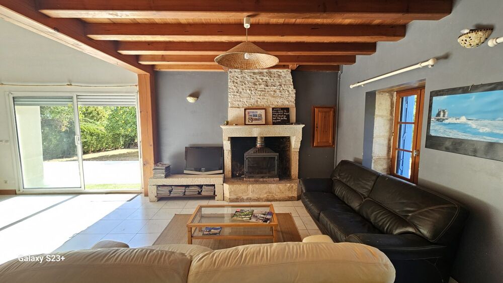Vente Maison CHARMANTE MAISON EN PIERRE AU COEUR DU MARAIS POITEVIN Le vanneau-irleau