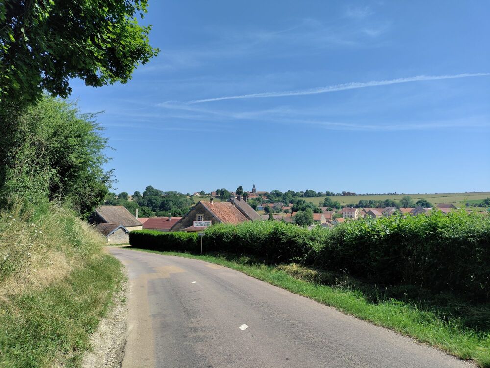 Maison à la campagne à rénover