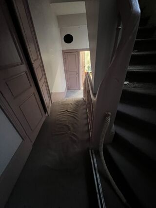  Immeuble � vendre 515 m�