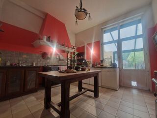  Maison � vendre 8 pi�ces 243 m�