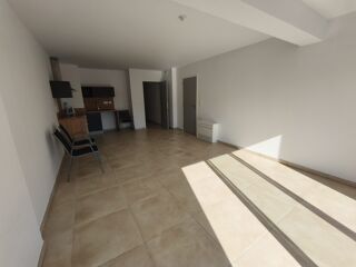  Appartement � vendre 4 pi�ces 75 m�