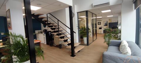 LOCAL 21 ML EN ANGLE PROCHE TRAMWAY 472000 37000 Tours