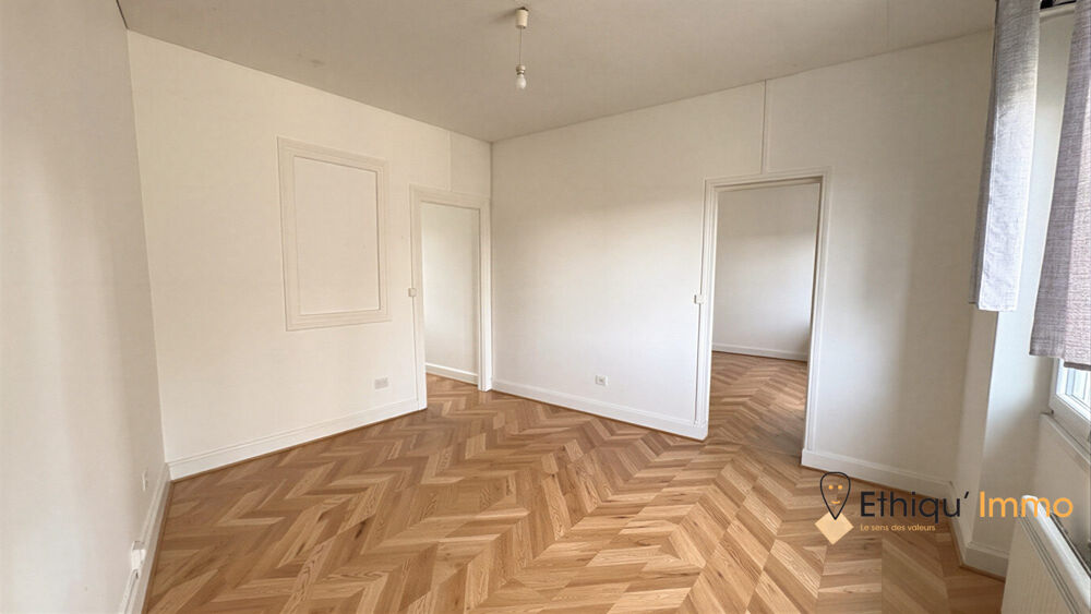 Vente Immeuble Immeuble de rapport à fort potentiel à 2min de la gare à Chau Chaumont
