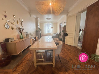  Maison � vendre 10 pi�ces 180 m�