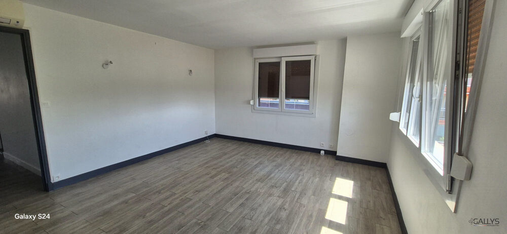 Vente Appartement T3 de 73m² place de parking + double clim + nombreux rangements Fréjus