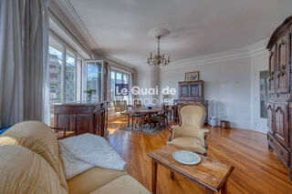  Appartement  vendre 4 pices 137 m