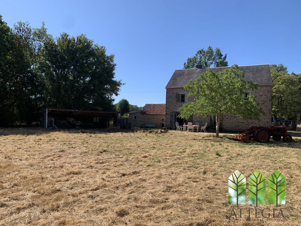 Maison de Caractère Rustique de 4 Chambres avec Grange, Vue sur