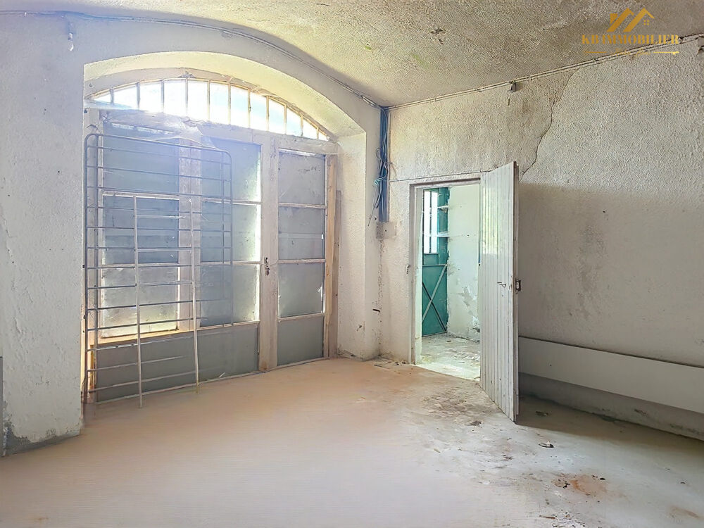 Vente Parking/Garage Garage avec cave attenante – Coux Coux