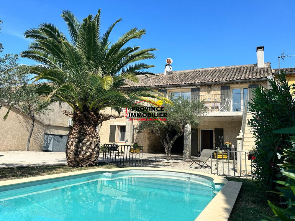 Vente Maison Maison de village avec piscine, jardin et garage Sainte-cécile-les-vignes