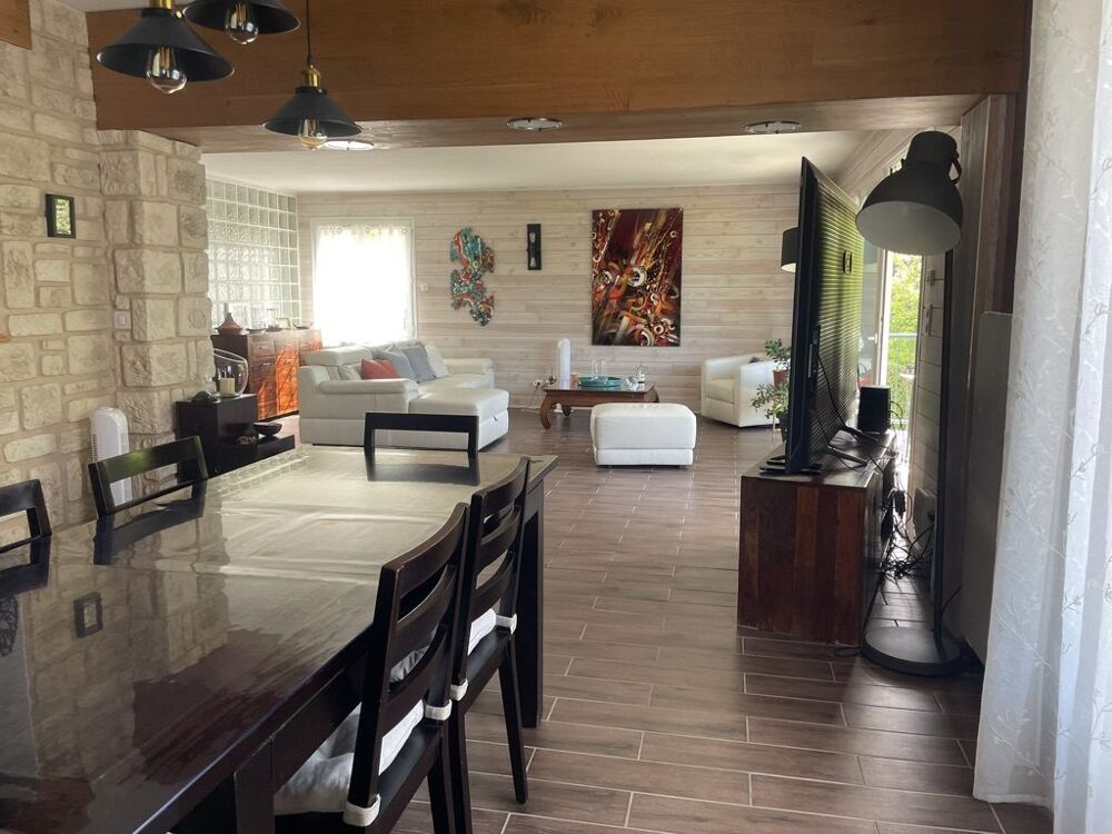 Vente Maison vaste maison Saint-Épain