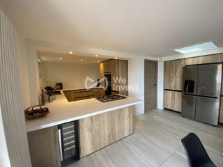  Maison � vendre 10 pi�ces 235 m�