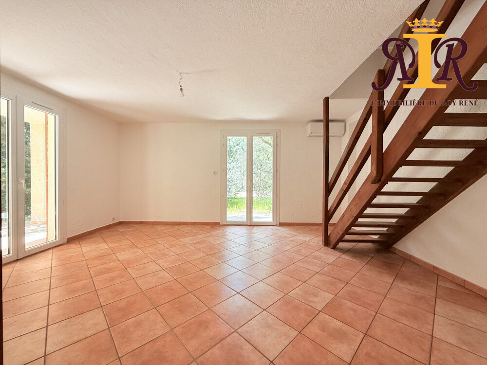 Maison T5 en plain-pied de vie de 110m² env sur un terrain de 1