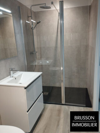  Appartement à louer 2 pièces 36 m²