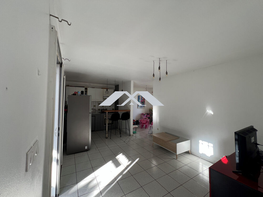 Vente Maison Maison F3 Petite Ile centre Petite-Île
