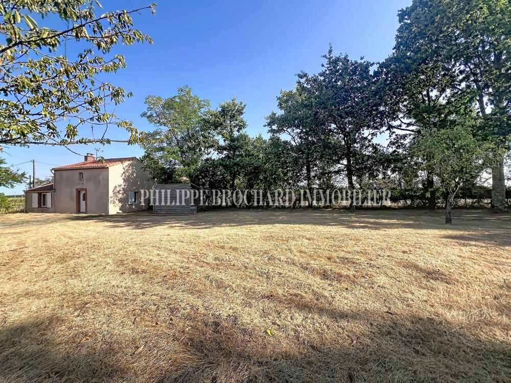 Location Maison maison 2 chambres avec grand terrain Essarts en bocage