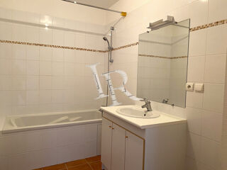  Appartement � louer 3 pi�ces 79 m�