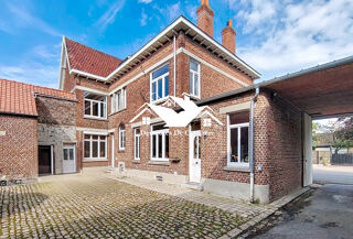  Maison � vendre 8 pi�ces 205 m�