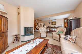  Maison  vendre 6 pices 161 m