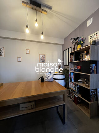  Appartement à louer 3 pièces 62 m²