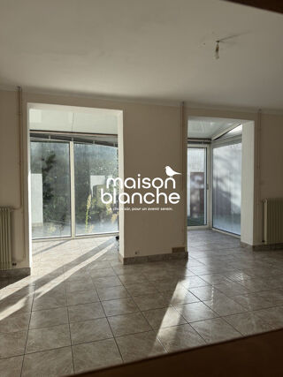  Maison  vendre 4 pices 75 m