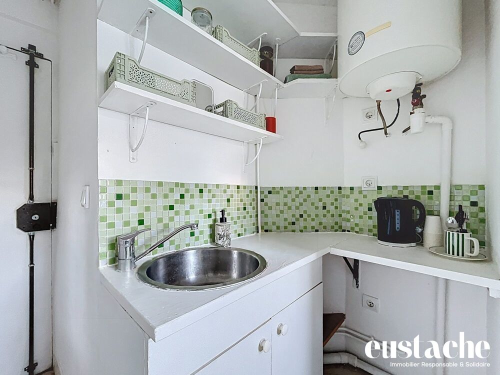 Vente Appartement Chambre de service au calme en dernier étage ! Paris 10
