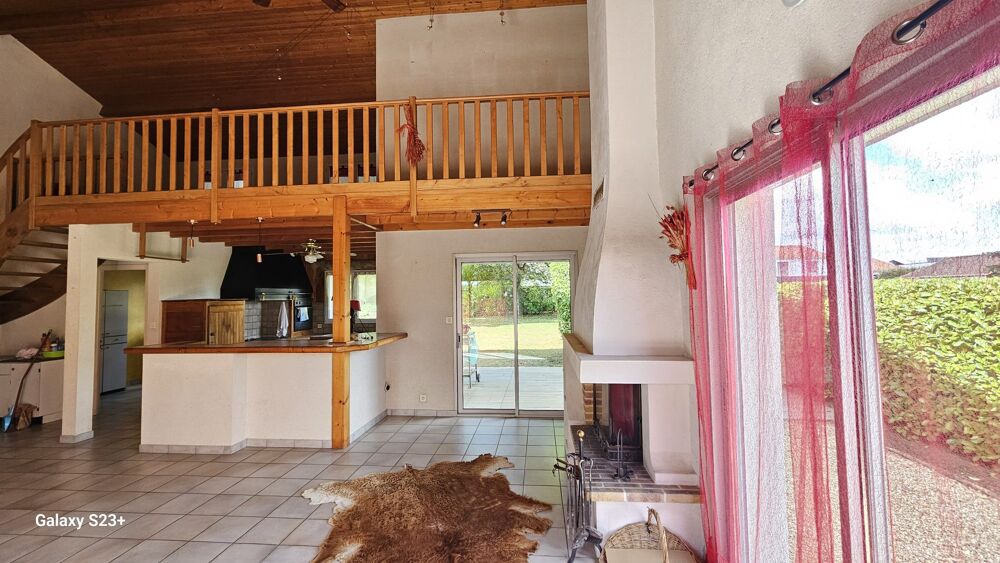 Vente Maison PAVILLON DE 145 M² AVEC JARDIN DE 1210 M² Aiffres