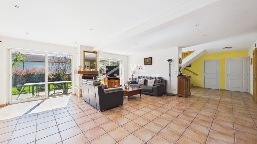Vente Maison Grande Maison Familiale 186M² - Jardin 770m² - Proche IND Valence