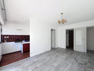 Vente Appartement APPARTEMENT T1 AVEC BALCON PROCHE BARRIERE ST GENES TALENCE Talence