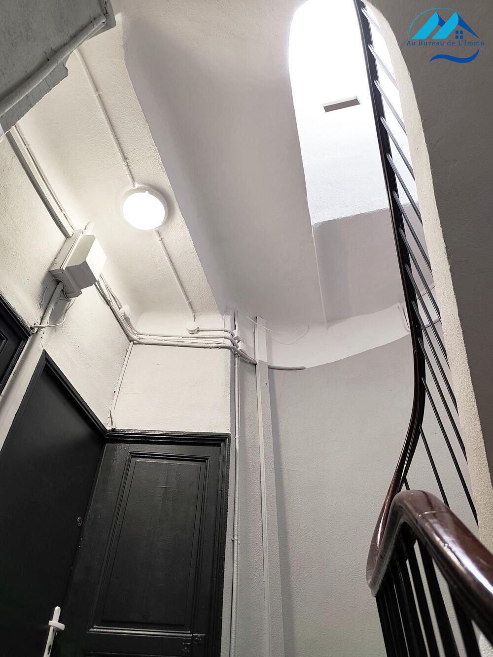 Vente Appartement Studio de 27,75 m² – Avenue de Toulon – Marseille 13005 Marseille 5