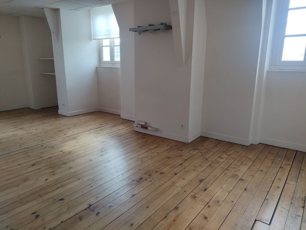   Location de bureaux commerciaux à BRIVE LA GAILLARDE ! 