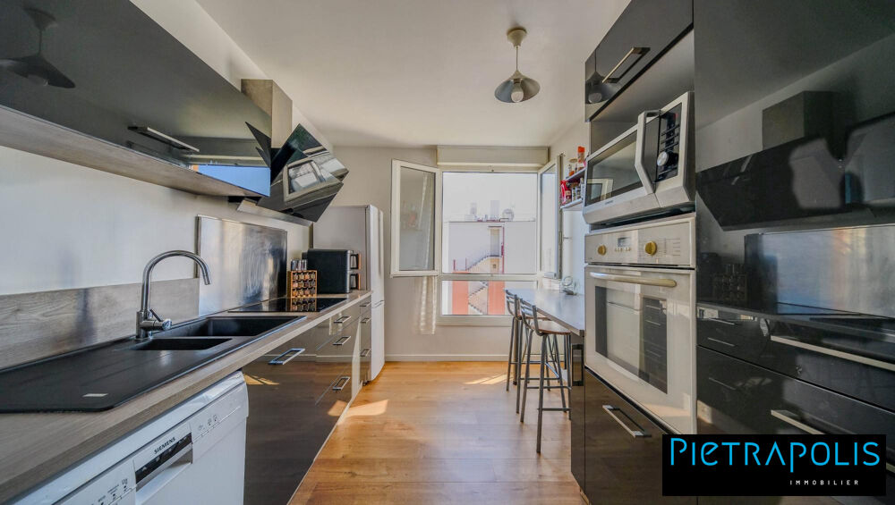 Vente Appartement T3 rénové et lumineux au calme rue de la Convention. Villeurbanne
