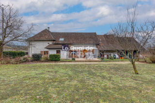  Maison  vendre 6 pices 192 m