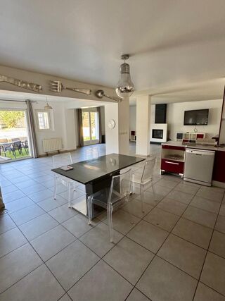  Maison � vendre 5 pi�ces 195 m�