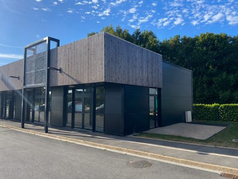 A LOUER - Secteur AURAY- Local commercial de 110 m&sup2; environ 1790 56400 Brech