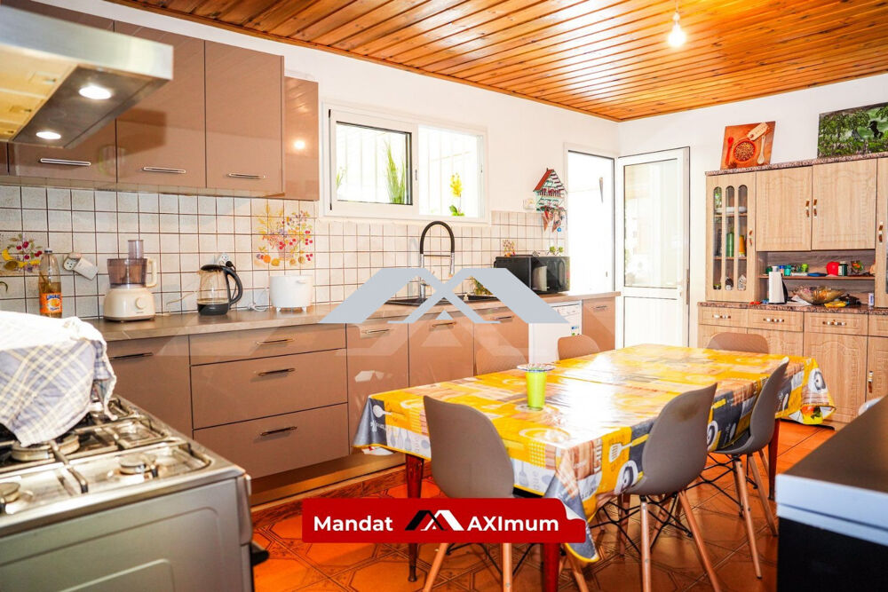 � vendre  Maison Saint-Pierre (97410)