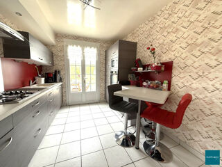  Maison  vendre 5 pices 80 m