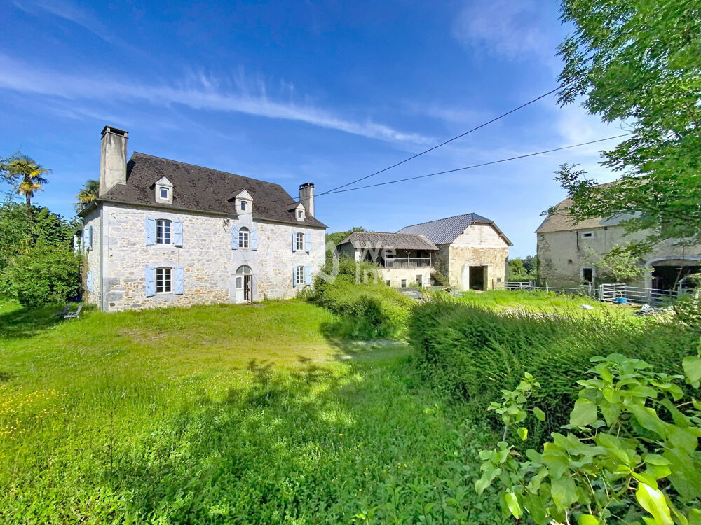 Vente Maison Corps de ferme avec son étang Asson