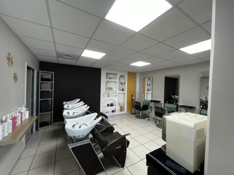   FDC d'un salon de coiffure proche de LIMOGES ! 