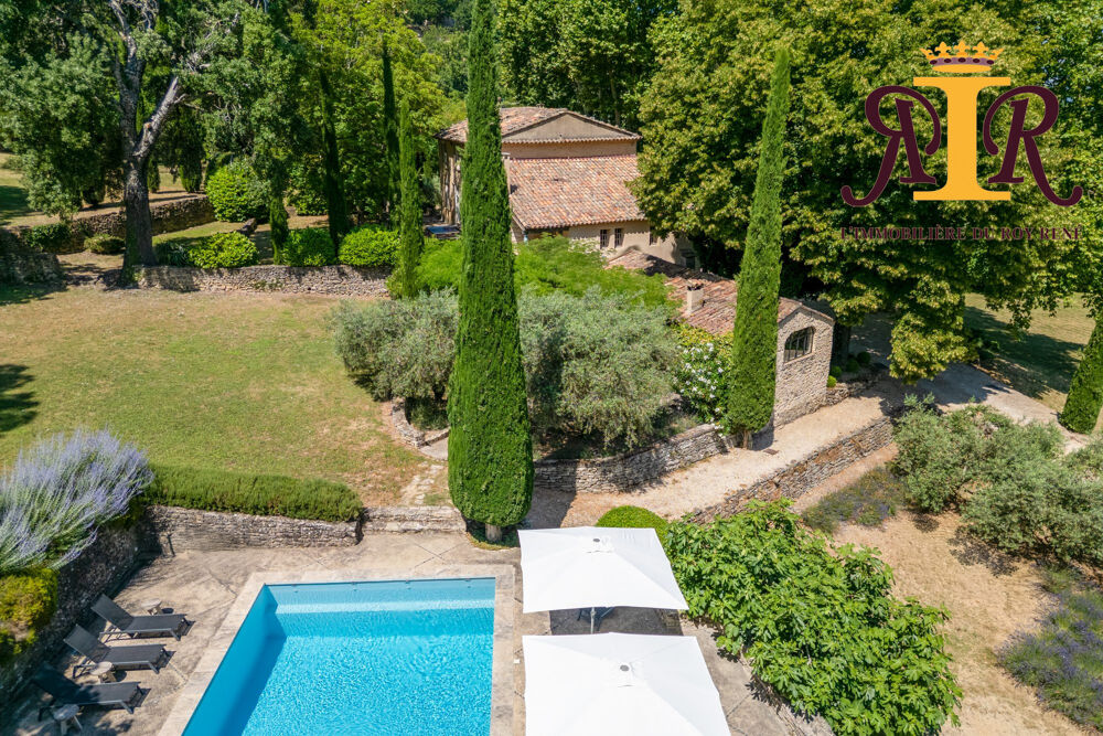 Authentique bastide provençale de charme sur un terrain paysag?
