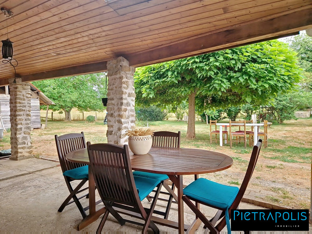 Vente Maison Maison en pierre rénovée – 142 m² habitables – Terrain 2 Vendenesse-lès-charolles