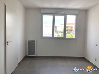  Appartement à louer 2 pièces 44 m²