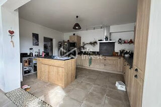  Maison à vendre 8 pièces 238 m²